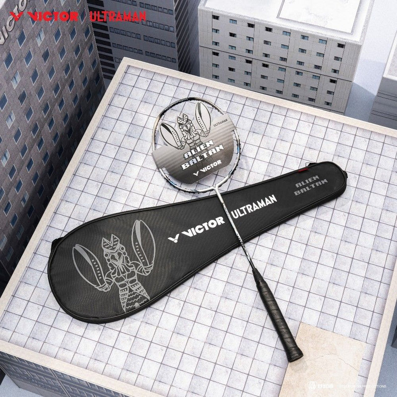 [VICTOR X ULTRAMAN] ARS-ALIEN BALTAN F AURASPEED ALIEN BALTAN Glossy Silver Badminton Racket