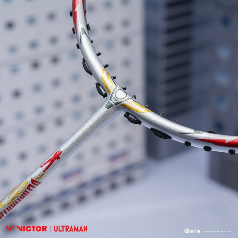 [VICTOR X ULTRAMAN] TK-ULTRAMANTIGA S THRUSTER ULTRAMANTIGA Glossy Silver Badminton Racket