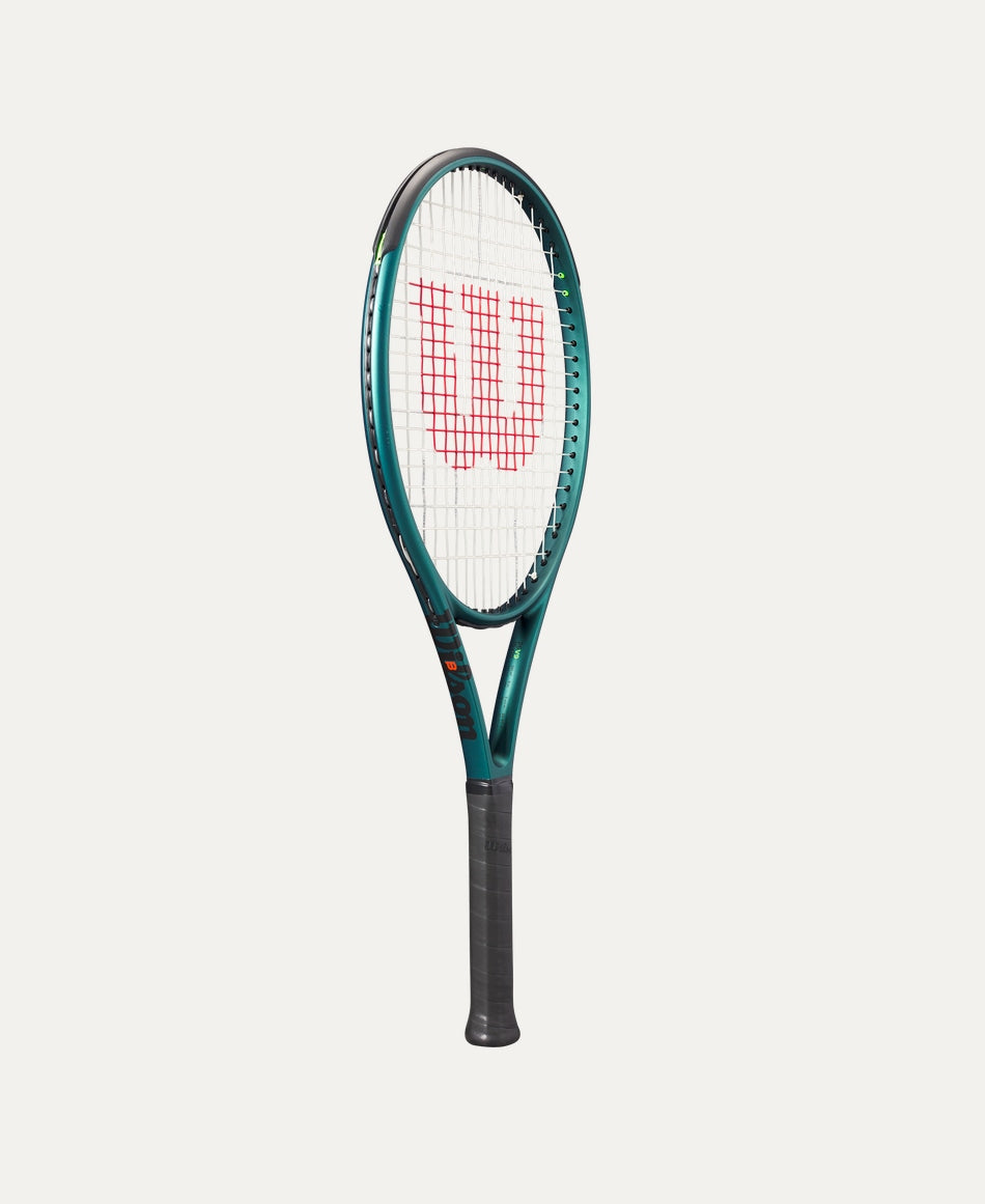 Wilson Blade 26 V9 (255g) – T1 SPORTS