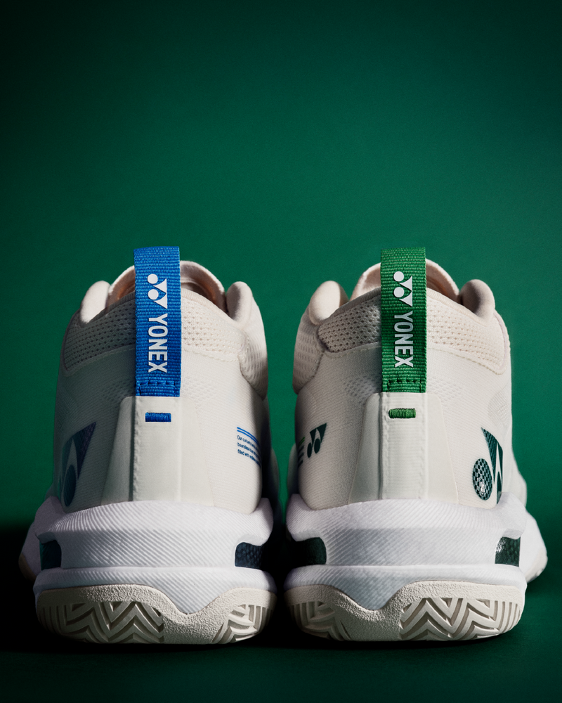 YONEX GRPHT THRTTL Graphite Throttle (Casual Shoes)